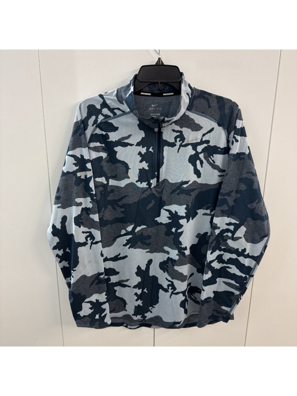 Nike Dri-FIT Pullover Mens XL Gray Camo 1/4 Zip Long Sleeve Top 547795-454